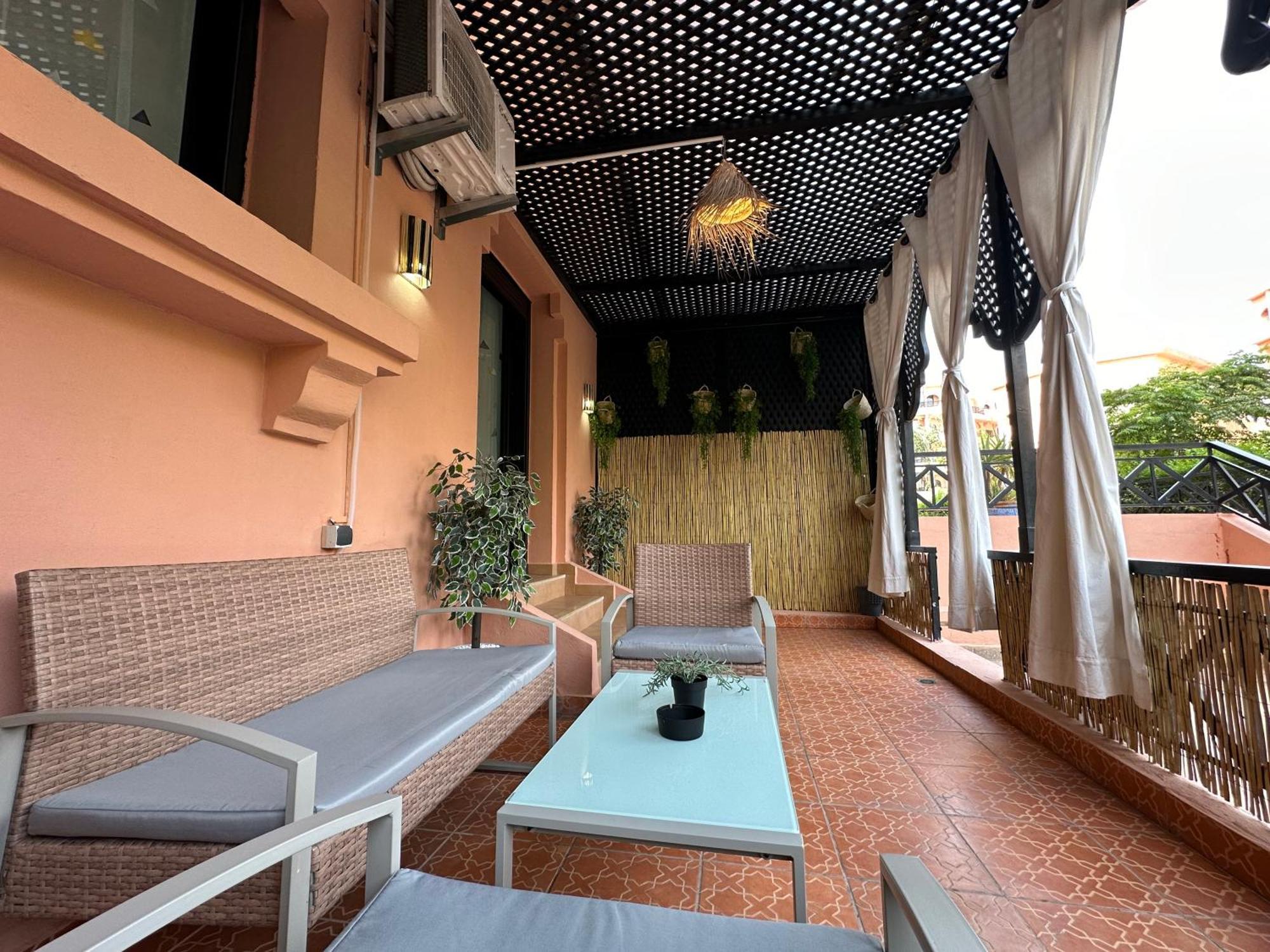 Oasis De Detente Avec Terrasse Et Vue Sur Piscine Marrakesh Exterior photo